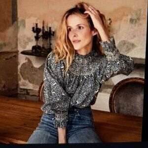 DOEN Sz S Amoret Top In Blue Prancing Fawn